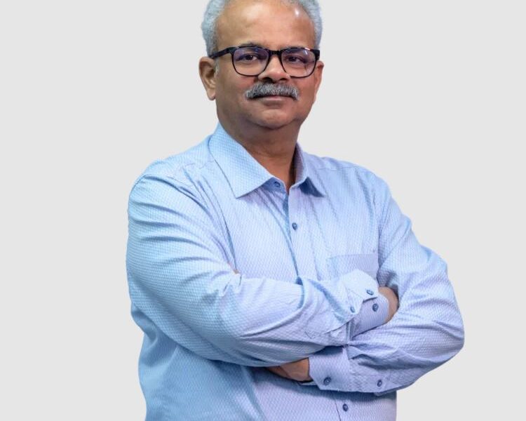 Dr Vivek Gaur - Dental Implant Specialist