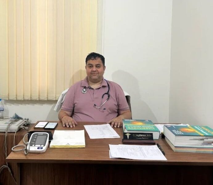 Dr Angshuman Sinha (Physician & Intensivist)